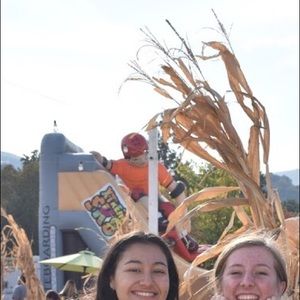 Meet your Posher, Melaina